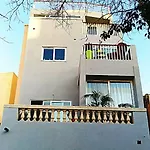 Гостевой дом Dacha 4*