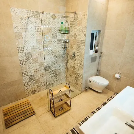 Dacha 4*