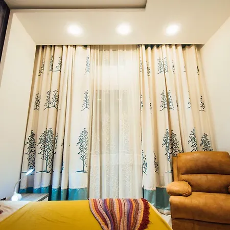 בית הארחה Dacha